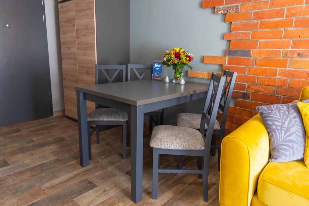 Moon Hostel Познань Екстер'єр фото