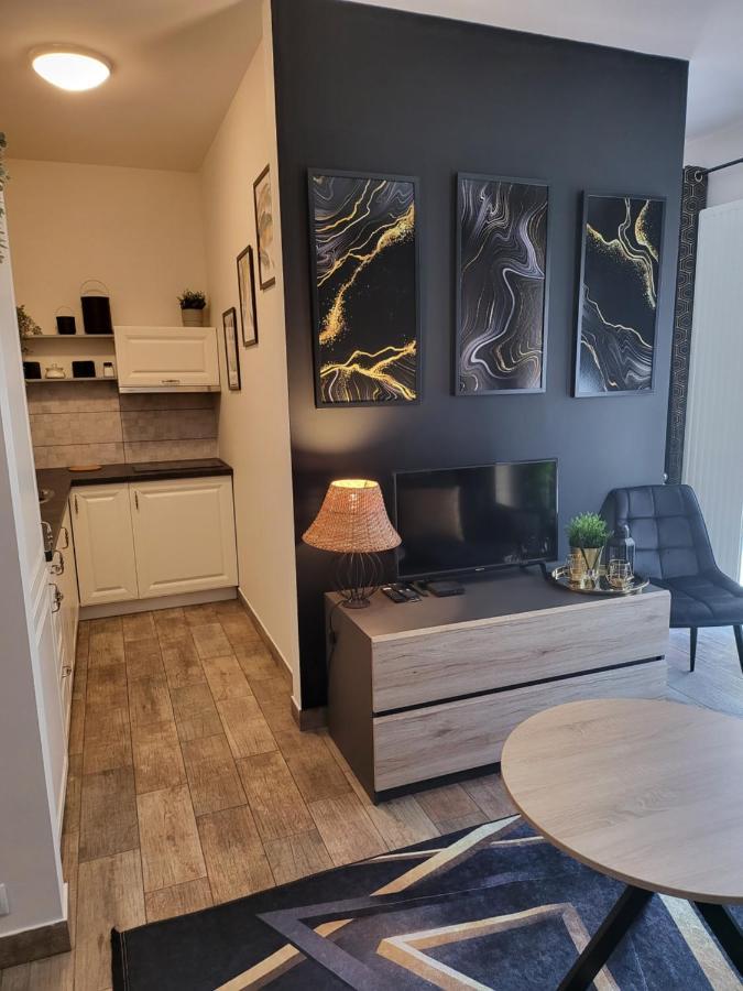 Moon Hostel Познань Екстер'єр фото
