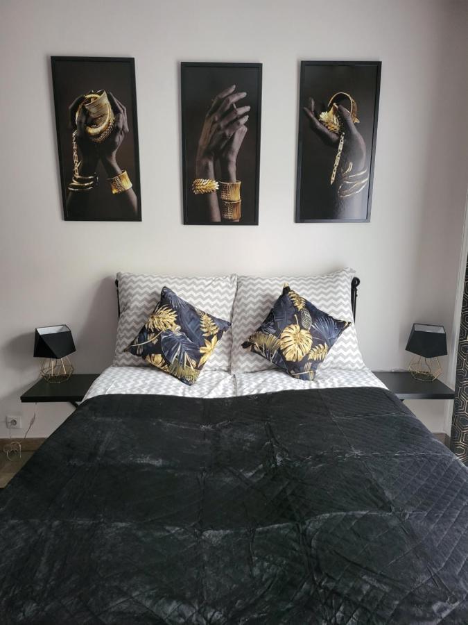 Moon Hostel Познань Екстер'єр фото