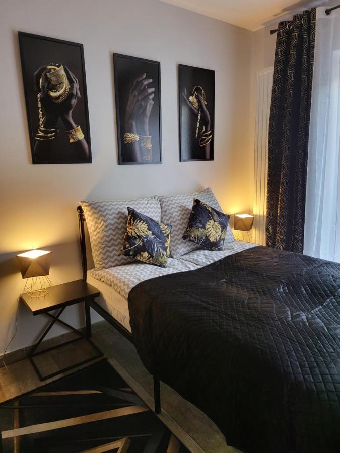 Moon Hostel Познань Екстер'єр фото