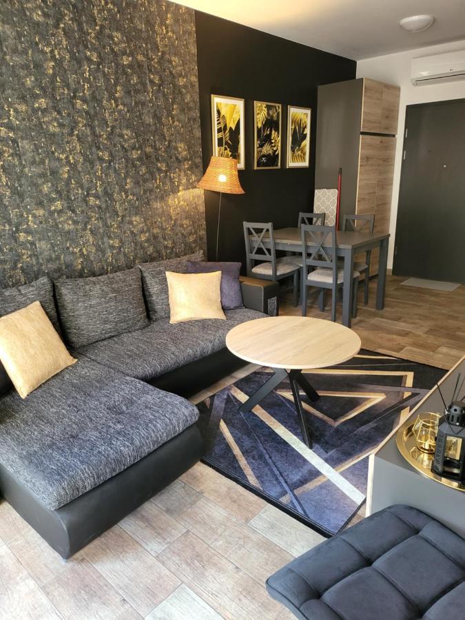 Moon Hostel Познань Екстер'єр фото