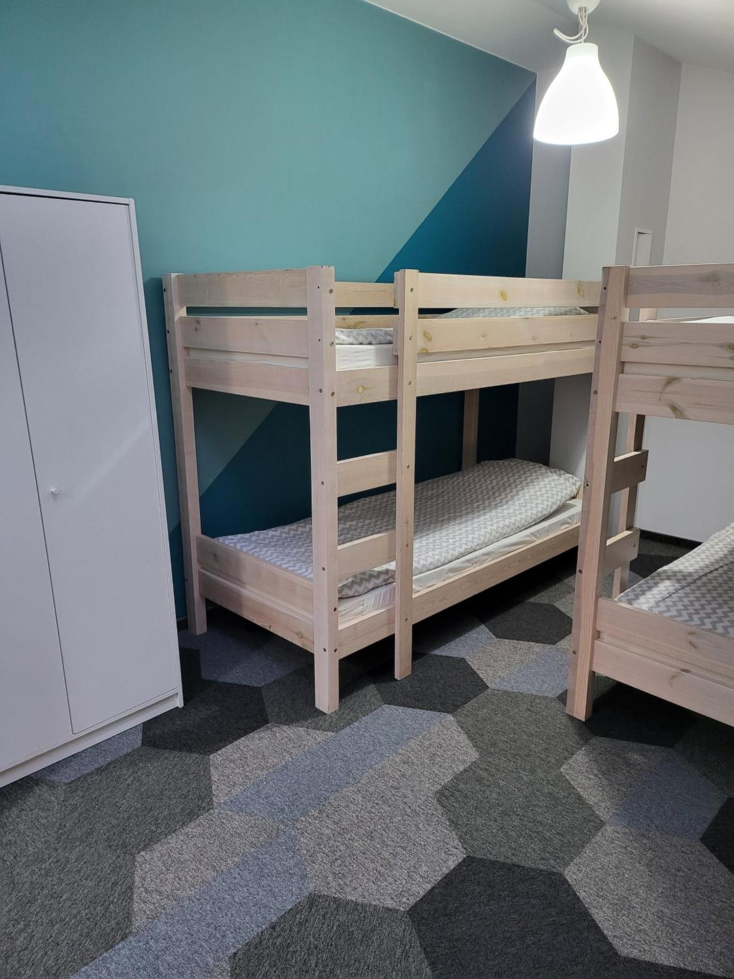 Moon Hostel Познань Екстер'єр фото