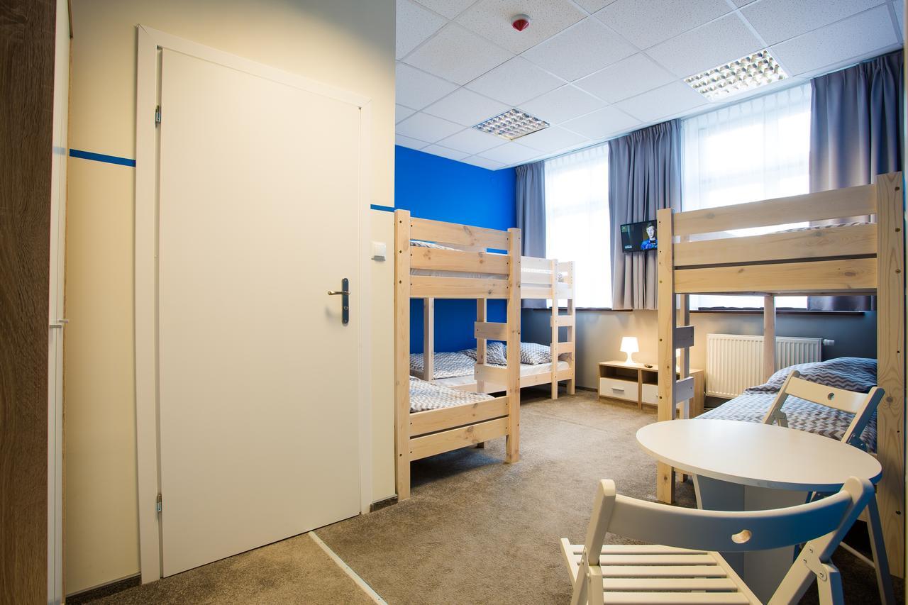 Moon Hostel Познань Екстер'єр фото