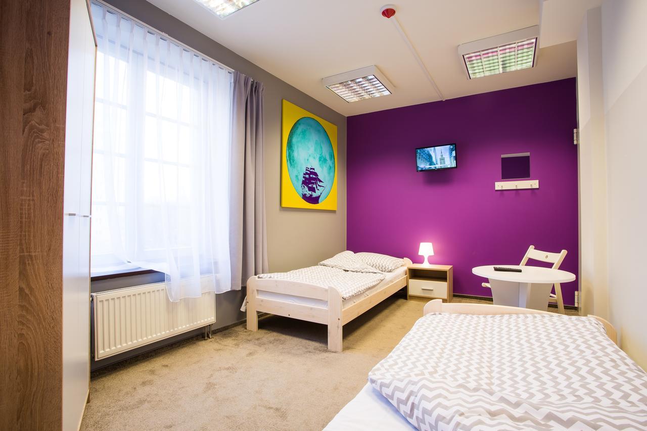 Moon Hostel Познань Екстер'єр фото