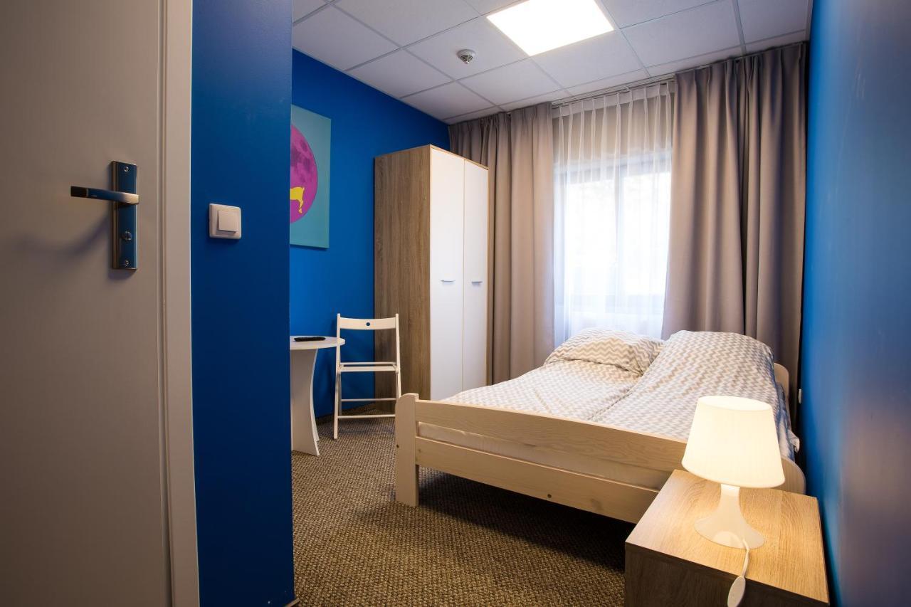 Moon Hostel Познань Екстер'єр фото