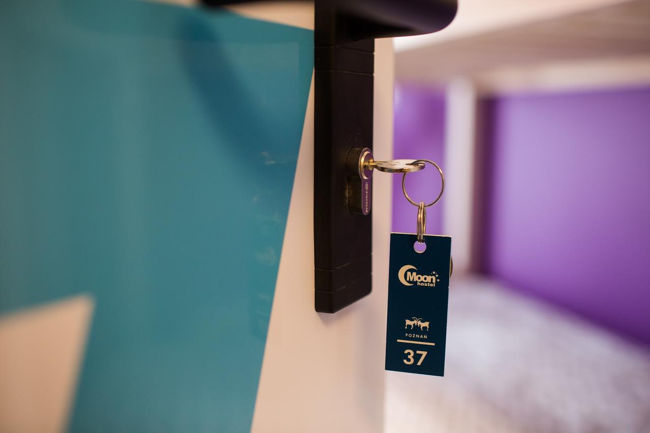 Moon Hostel Познань Екстер'єр фото